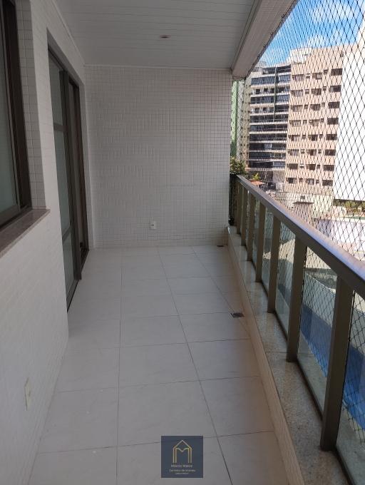 Apartamento para alugar com 3 quartos, 107m² - Foto 4